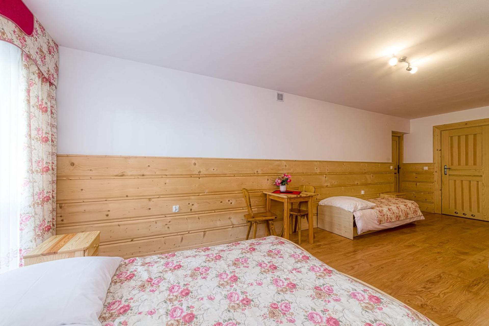 Dom Wczasowy Anna Maria Sierockie Экстерьер фото